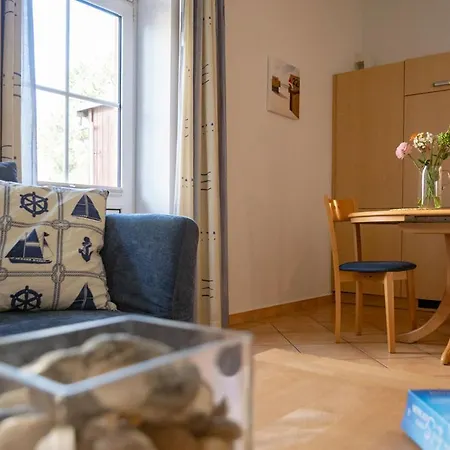 Haus Finja Appartement *